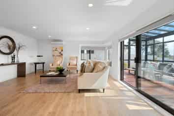 216 Whitford Road, Shamrock Park