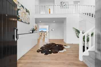 216 Whitford Road, Shamrock Park