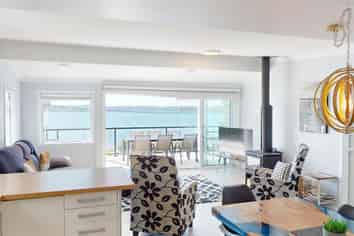  535 State Highway 30, Lake Rotoma