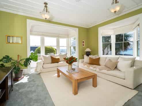 119 Chaucer Road North, Hospital Hill