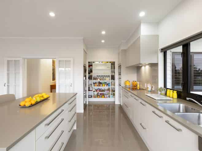 150 Lake Crescent, Hamilton Lake