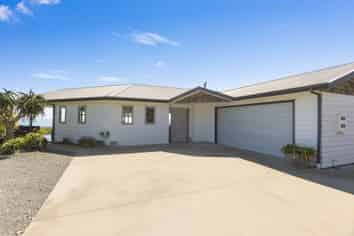 601 Cable Bay Block Road, Cable Bay