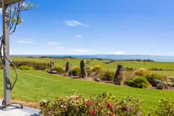 601 Cable Bay Block Road, Cable Bay