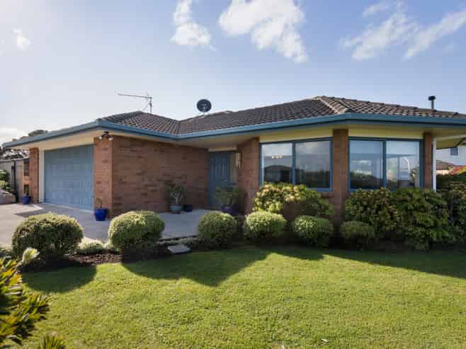 98 Koutunui Road, Athenree