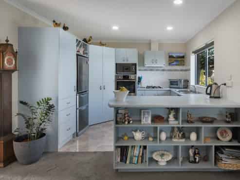 98 Koutunui Road, Athenree