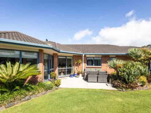 98 Koutunui Road, Athenree