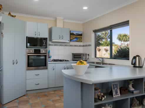 98 Koutunui Road, Athenree