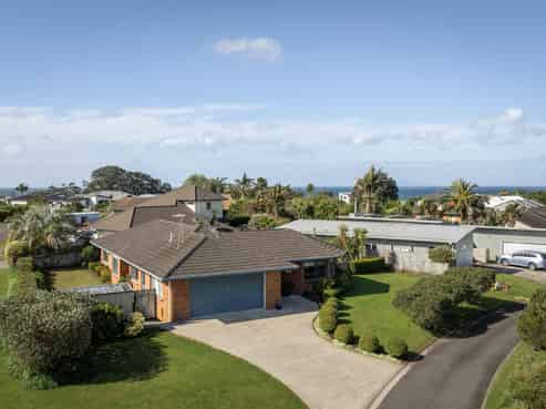 98 Koutunui Road, Athenree