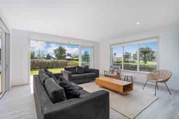 37 Longreach Drive, Cooks Beach