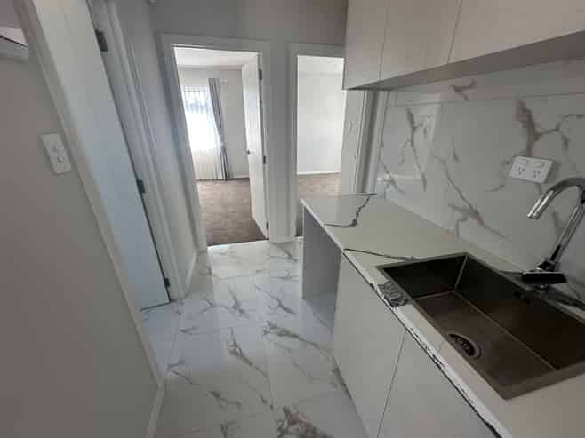 9A Forbes Road, Favona
