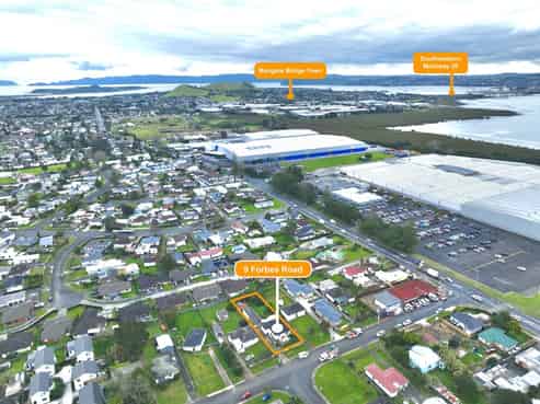 9A Forbes Road, Favona