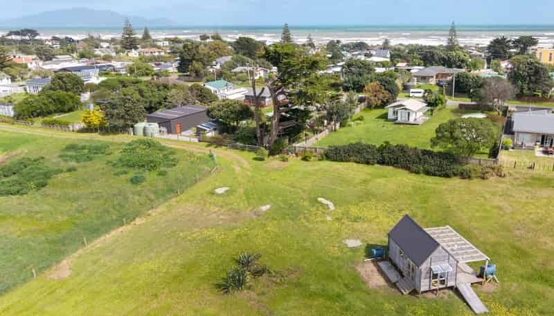 22B Gawler Street, Te Horo Beach
