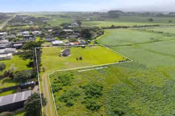 22B Gawler Street, Te Horo Beach