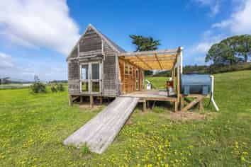 22B Gawler Street, Te Horo Beach