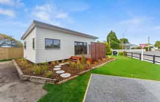 56 Dunstan Street, Otaki