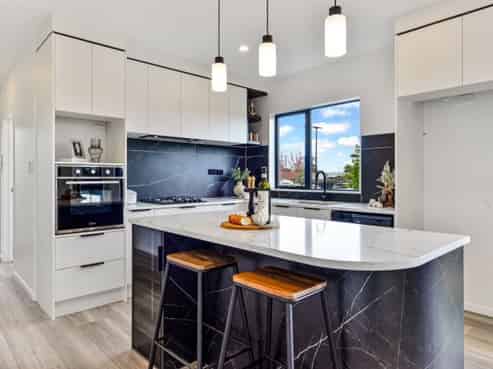 11 Bannerman Crescent, Chartwell