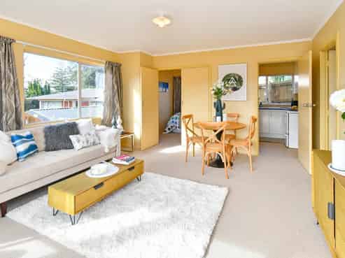 2/13 Rodney Street, Otahuhu