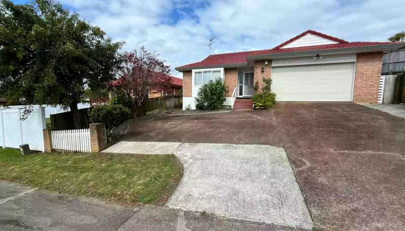 2A Perendale Close, Somerville