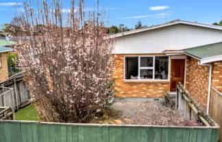 2/84 Linton Street, West End