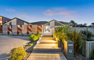 11 Meadowbrook Place, Buckland
