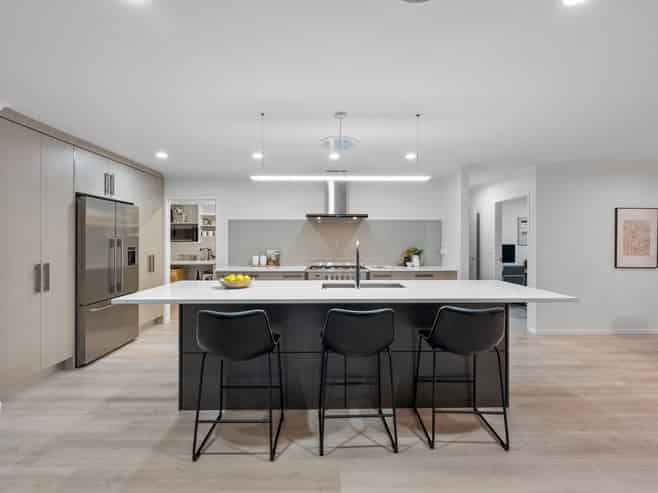 11 Meadowbrook Place, Buckland