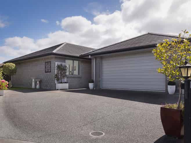 18 Long Acre Close, Katikati