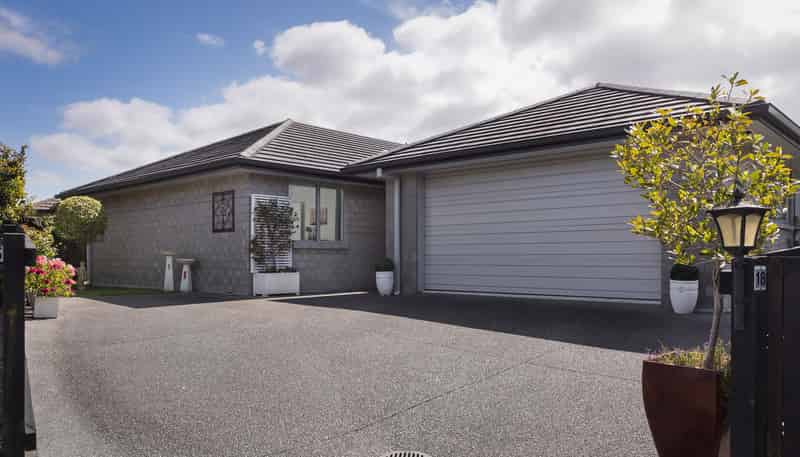 18 Long Acre Close, Katikati
