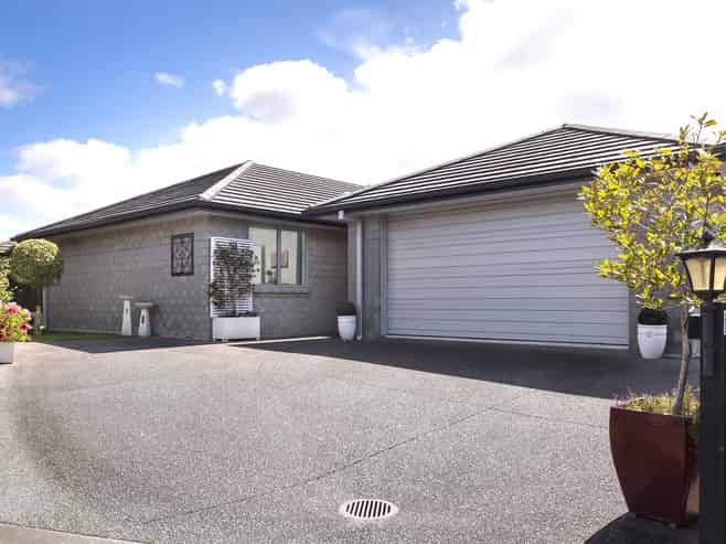 18 Long Acre Close, Katikati