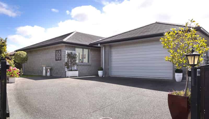 18 Long Acre Close, Katikati