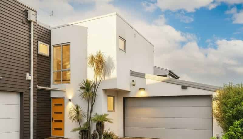 34C Packe Street, Edgeware