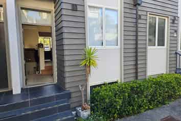 7/27 Birdwood Crescent, Parnell