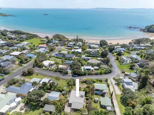 3 Braemar Avenue, Coopers Beach