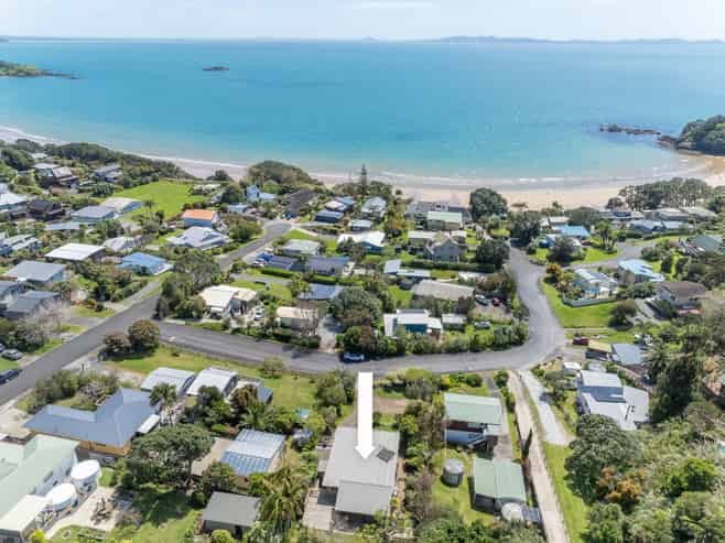 3 Braemar Avenue, Coopers Beach