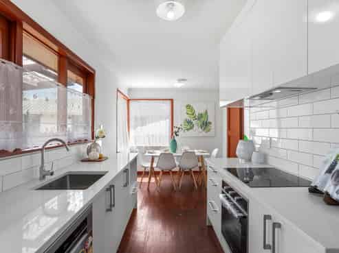 39 Canal Road, Avondale