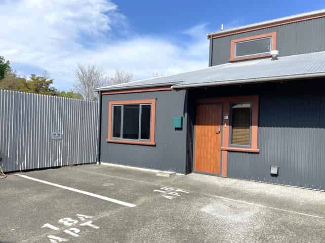 18/2a Hillsbrook Place, Havelock North