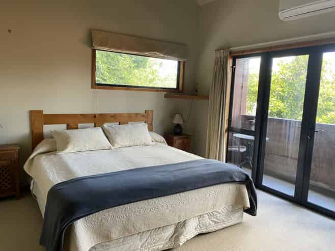 18/2a Hillsbrook Place, Havelock North