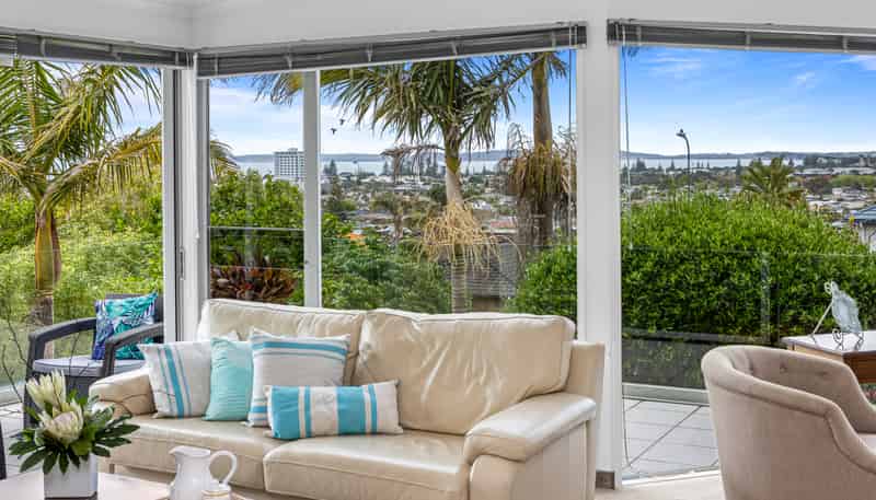 88 Grovenor Drive, Orewa