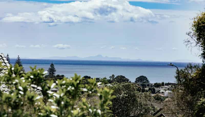 88 Grovenor Drive, Orewa