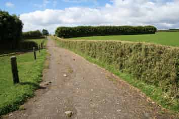 1996 Egmont Road, Inglewood