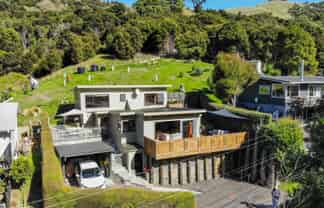 52 Tikao Bay Road, French Farm
