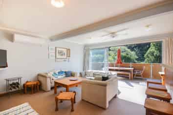 52 Tikao Bay Road, French Farm