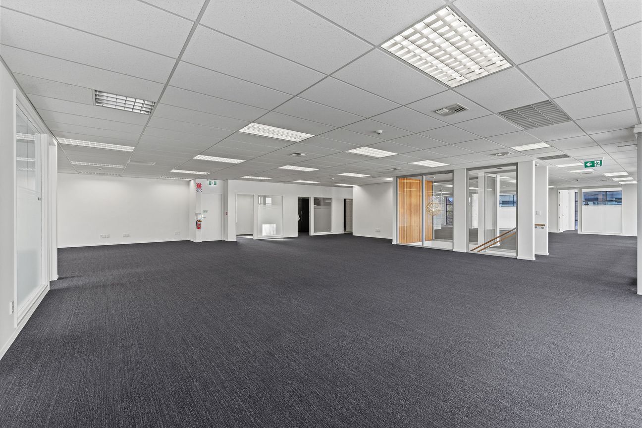 Riccarton | Office – Bright, Versatile, Parking - Bild 3