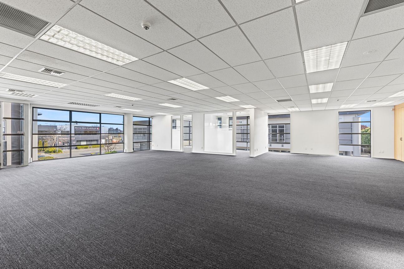 Riccarton | Office – Bright, Versatile, Parking - Bild 2