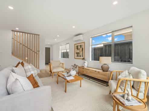 98F Forrest Hill Road, Forrest Hill