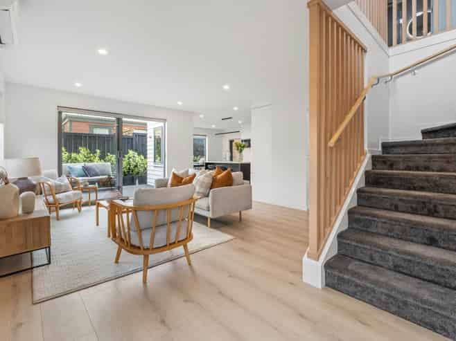 98F Forrest Hill Road, Forrest Hill