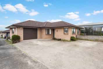 23A Buckland Road, Tuakau