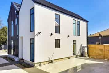 2/168 Bordesley Street, Phillipstown