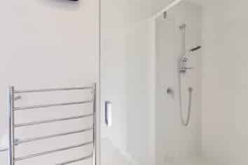 2/168 Bordesley Street, Phillipstown