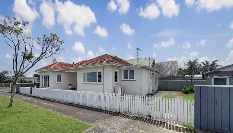 66 Salisbury Street, Levin
