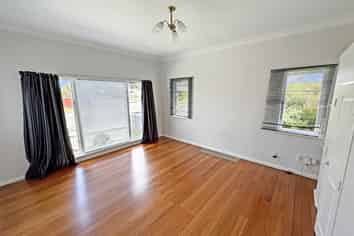 66 Salisbury Street, Levin